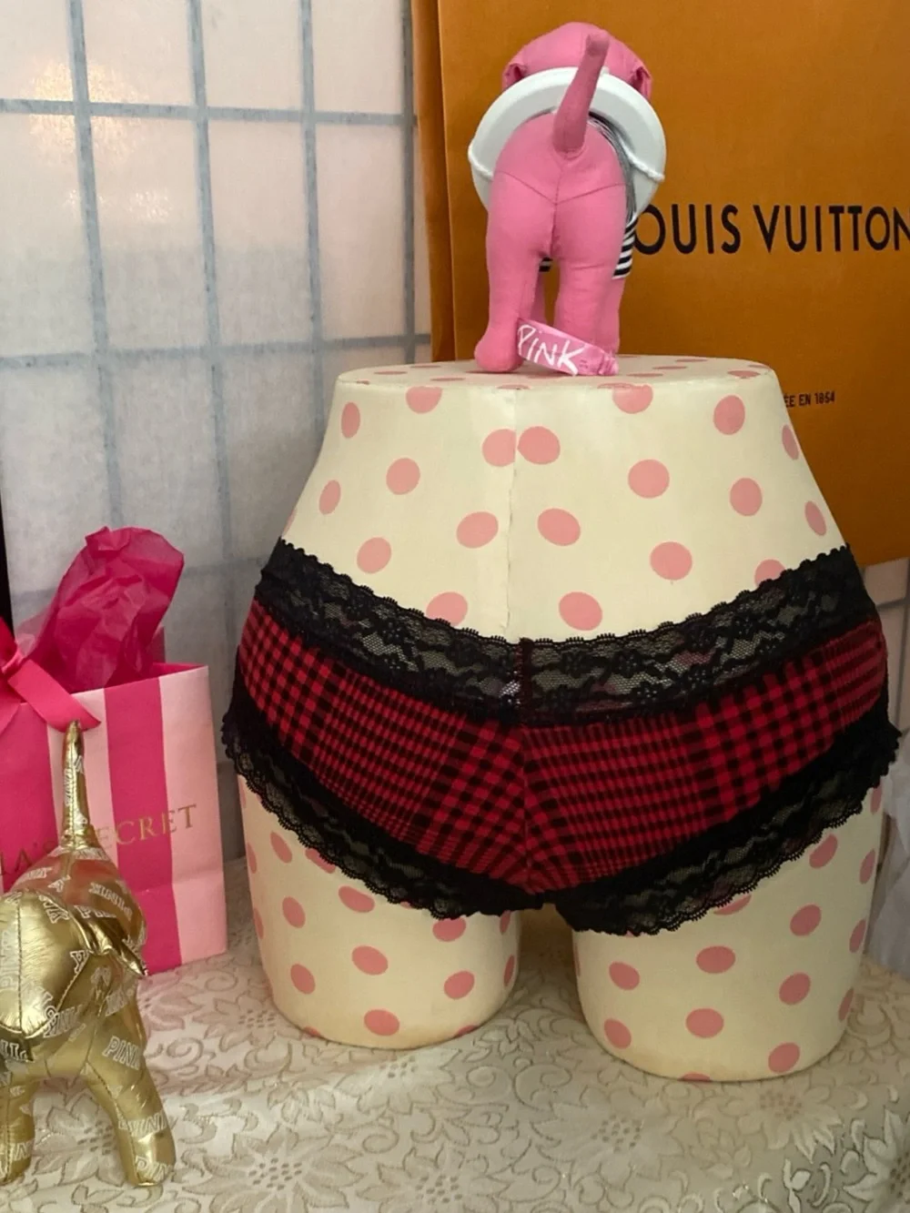 Victoria’s Secret NWT/NOS’14 Wom M Cheeky Culotte Red/Blk Lace Edge Bikini Panty